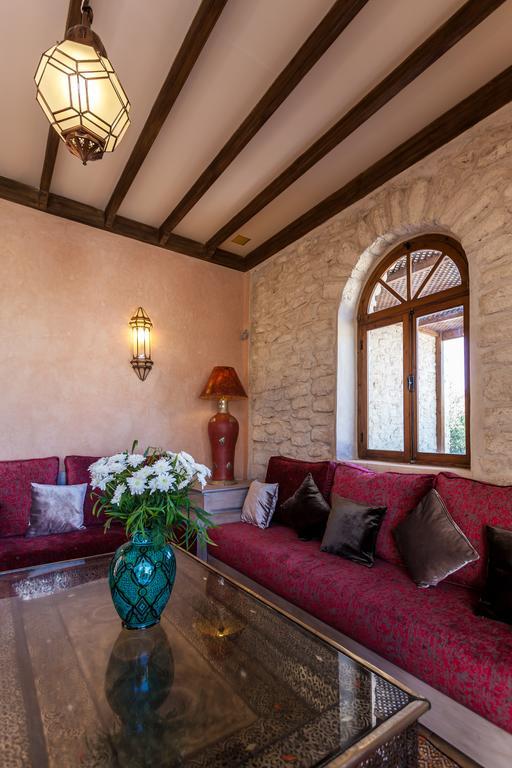 Riad Dharma Bou Mkila Bagian luar foto