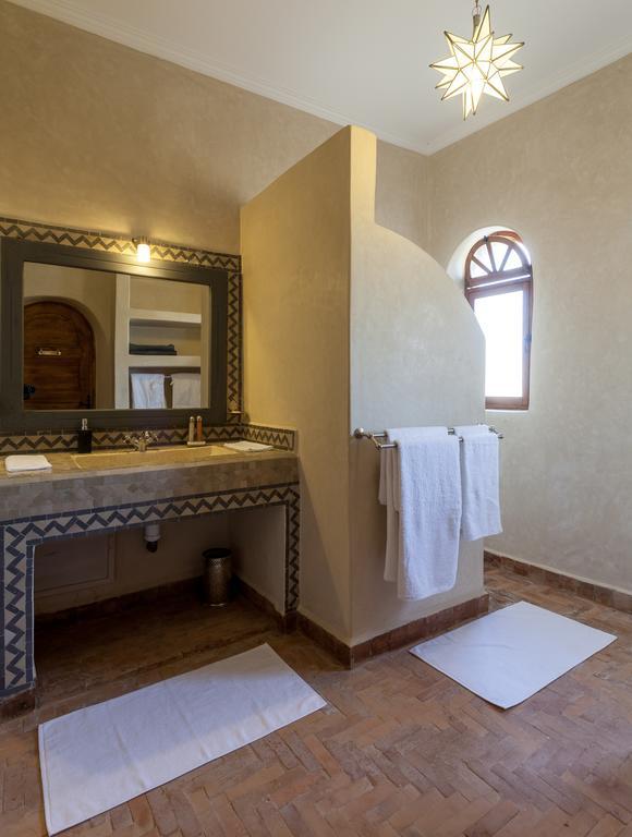 Riad Dharma Bou Mkila Bagian luar foto