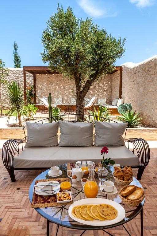 Riad Dharma Bou Mkila Bagian luar foto