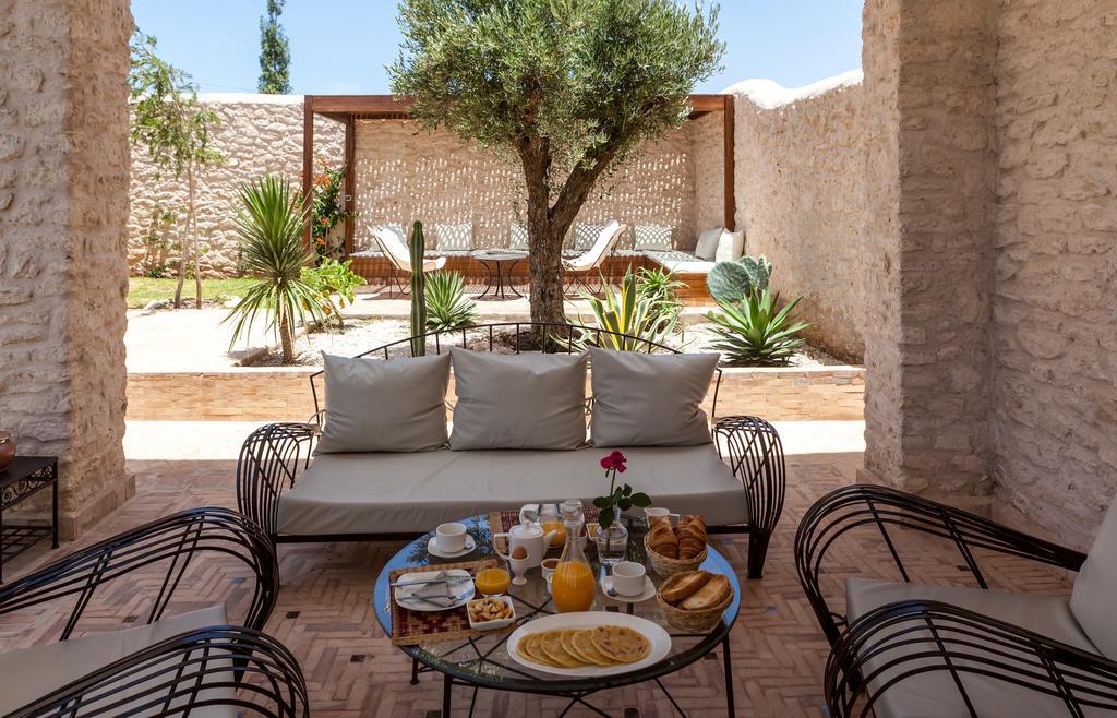 Riad Dharma Bou Mkila Bagian luar foto
